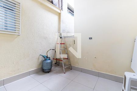 Casa à venda com 170m², 3 quartos e 1 vagaLavanderia