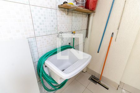 Casa à venda com 170m², 3 quartos e 1 vagaLavanderia