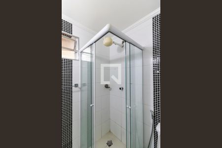 Casa à venda com 170m², 3 quartos e 1 vagaBanheiro 