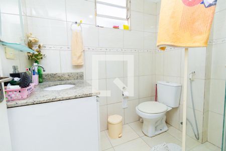 Apartamento à venda com 49m², 2 quartos e 1 vaga Apartamento à venda com 49m², 2 quartos e 1 vagaBanheiro