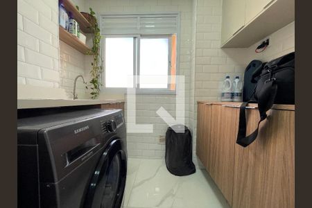 Apartamento à venda com 190m², 3 quartos e 3 vagasLavanderia
