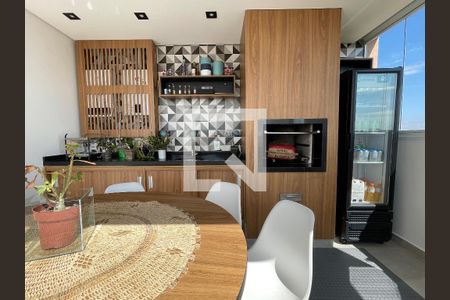 Apartamento à venda com 190m², 3 quartos e 3 vagasCobertura