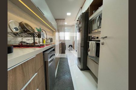 Apartamento à venda com 190m², 3 quartos e 3 vagasCozinha