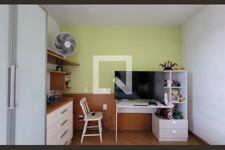 Apartamento à venda com 240m², 4 quartos e 2 vagasSuíte