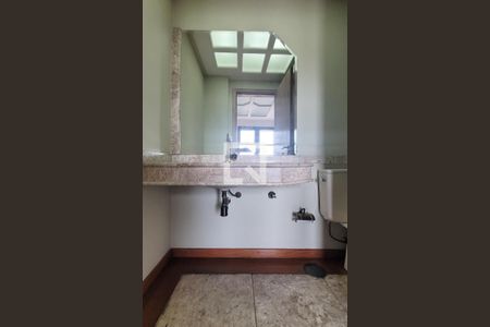 Apartamento à venda com 240m², 4 quartos e 2 vagasLavabo