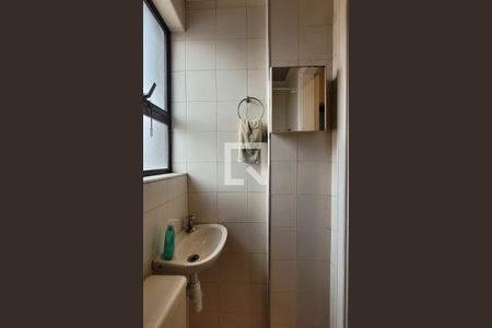 Apartamento à venda com 240m², 4 quartos e 2 vagasBanheiro