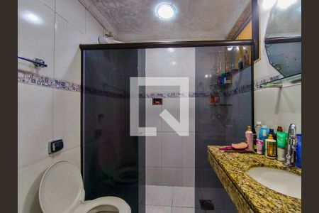 Casa à venda com 250m², 4 quartos e sem vagaBanheiro da Suíte 3