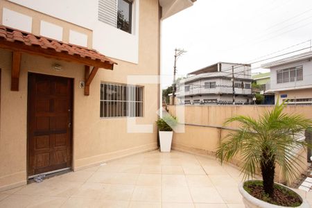 Casa de condomínio para alugar com 103m², 2 quartos e 2 vagas Casa de condomínio para alugar com 103m², 2 quartos e 2 vagasFachada