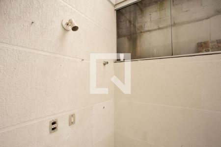 Casa de condomínio para alugar com 103m², 2 quartos e 2 vagas Casa de condomínio para alugar com 103m², 2 quartos e 2 vagasÁrea de Serviço