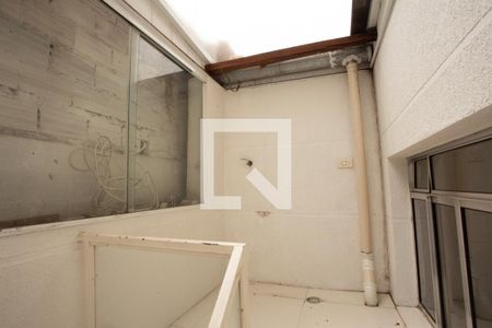 Casa de condomínio para alugar com 103m², 2 quartos e 2 vagas Casa de condomínio para alugar com 103m², 2 quartos e 2 vagasÁrea de Serviço