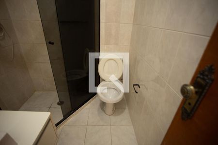 Casa de condomínio para alugar com 103m², 2 quartos e 2 vagas Casa de condomínio para alugar com 103m², 2 quartos e 2 vagasBanheiro