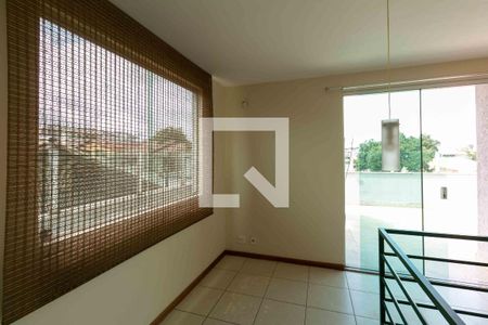 Apartamento à venda com 165m², 3 quartos e 2 vagas Apartamento à venda com 165m², 3 quartos e 2 vagasSala piso 2