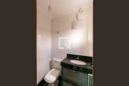 Apartamento à venda com 165m², 3 quartos e 2 vagas Apartamento à venda com 165m², 3 quartos e 2 vagasLavabo