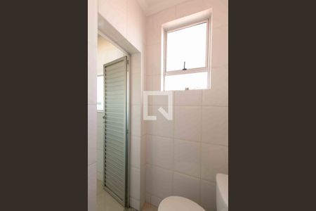 Apartamento à venda com 165m², 3 quartos e 2 vagas Apartamento à venda com 165m², 3 quartos e 2 vagasBanheiro de Serviço