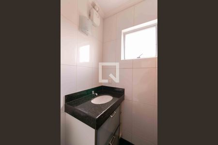 Apartamento à venda com 165m², 3 quartos e 2 vagas Apartamento à venda com 165m², 3 quartos e 2 vagasLavabo