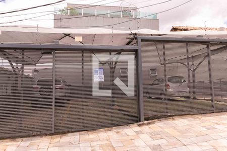 Apartamento à venda com 165m², 3 quartos e 2 vagas Apartamento à venda com 165m², 3 quartos e 2 vagasPlaquinha