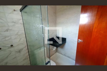 Casa de condomínio para alugar com 120m², 3 quartos e 1 vagaBanheiro