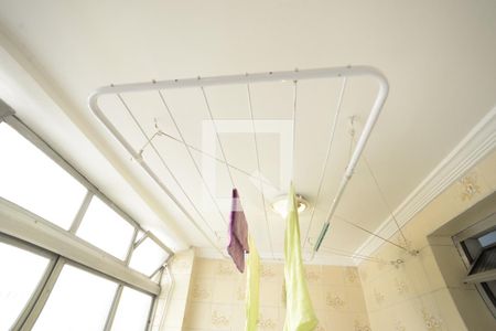 Apartamento para alugar com 67m², 2 quartos e 1 vagaÁrea de Serviço