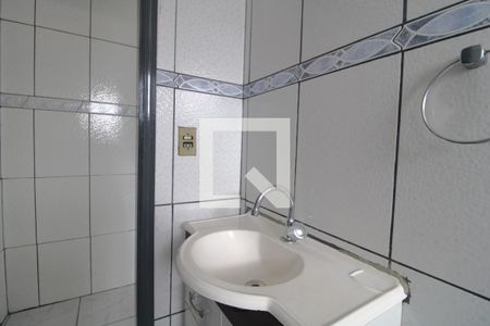 Casa para alugar com 150m², 2 quartos e 2 vagasBanheiro 