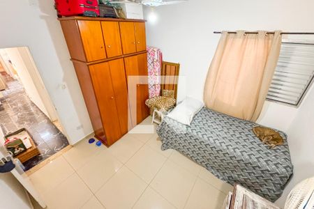 Casa à venda com 264m², 6 quartos e 2 vagas Casa à venda com 264m², 6 quartos e 2 vagasQuarto 2