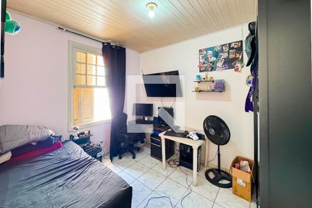 Casa à venda com 264m², 6 quartos e 2 vagas Casa à venda com 264m², 6 quartos e 2 vagasQuarto 1 Superior