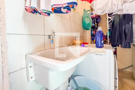 Casa à venda com 264m², 6 quartos e 2 vagas Casa à venda com 264m², 6 quartos e 2 vagasÁrea de Serviço