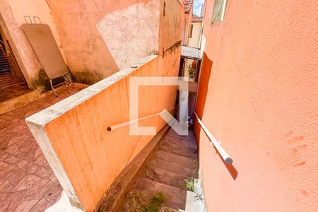 Casa à venda com 264m², 6 quartos e 2 vagas Casa à venda com 264m², 6 quartos e 2 vagasQuintal