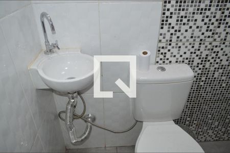 Casa à venda com 110m², 3 quartos e sem vagaBanheiro