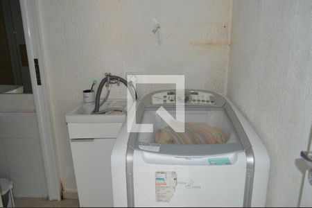 Casa à venda com 110m², 2 quartos e sem vagaBanheiro 2