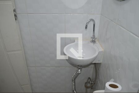 Casa à venda com 110m², 2 quartos e sem vagaBanheiro 1