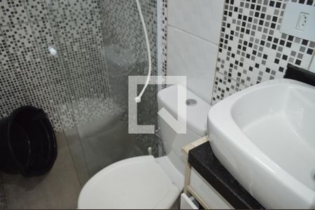 Casa à venda com 110m², 2 quartos e sem vagaBanheiro 2