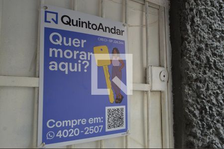 Casa à venda com 110m², 2 quartos e sem vagaPlaquinha