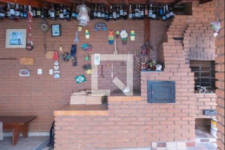 Casa à venda com 280m², 3 quartos e 2 vagas Casa à venda com 280m², 3 quartos e 2 vagasEspaço Gourmet