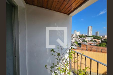 Apartamento à venda com 75m², 2 quartos e 1 vagaVaranda