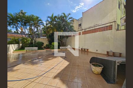 Apartamento à venda com 75m², 2 quartos e 1 vagaÁrea comum