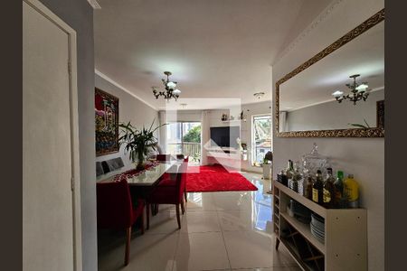 Apartamento à venda com 75m², 2 quartos e 1 vagaSala