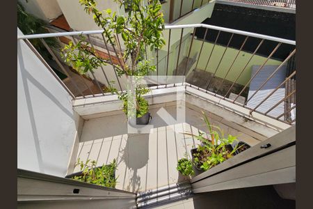 Apartamento à venda com 75m², 2 quartos e 1 vagaSuíte