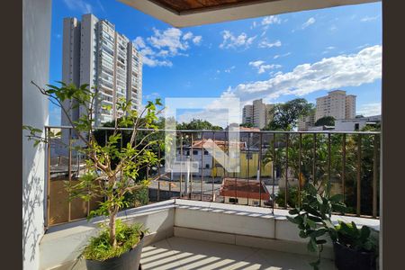 Apartamento à venda com 75m², 2 quartos e 1 vagaVaranda