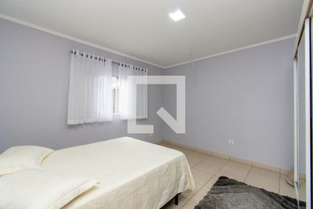 Casa à venda com 242m², 3 quartos e 2 vagas Casa à venda com 242m², 3 quartos e 2 vagasQuarto 3