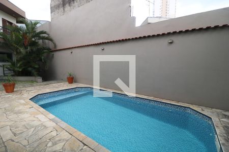 Casa à venda com 550m², 3 quartos e 6 vagasÁrea comum