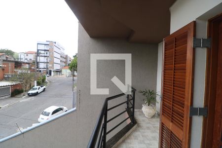 Casa à venda com 550m², 3 quartos e 6 vagasQuarto 1 Sacada