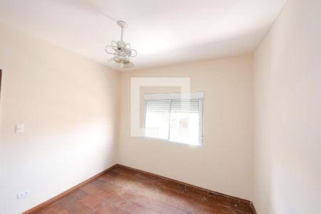 Casa à venda com 237m², 3 quartos e 5 vagasQuarto 2