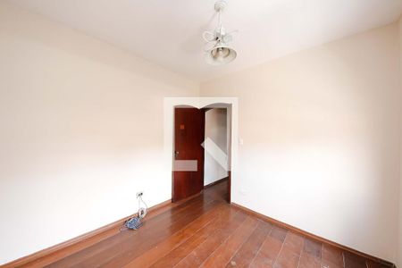 Casa à venda com 237m², 3 quartos e 5 vagasQuarto 2