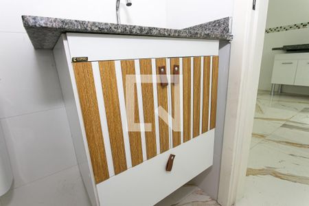 Apartamento à venda com 36m², 2 quartos e sem vaga Apartamento à venda com 36m², 2 quartos e sem vagaBanheiro