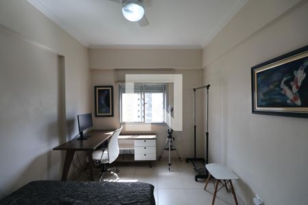 Apartamento para alugar com 100m², 4 quartos e 2 vagas Apartamento para alugar com 100m², 4 quartos e 2 vagasQuarto