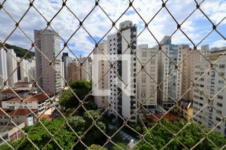 Apartamento para alugar com 100m², 4 quartos e 2 vagas Apartamento para alugar com 100m², 4 quartos e 2 vagasVista do Quarto 2