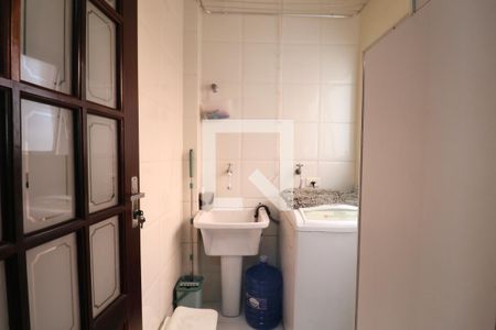 Apartamento para alugar com 100m², 4 quartos e 2 vagas Apartamento para alugar com 100m², 4 quartos e 2 vagasÁrea de Serviço