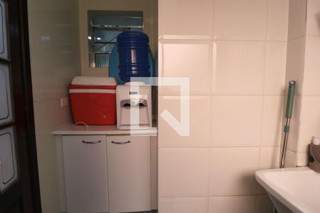 Apartamento para alugar com 100m², 4 quartos e 2 vagas Apartamento para alugar com 100m², 4 quartos e 2 vagasÁrea de Serviço