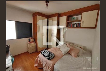 Casa à venda com 3 quartos, 210m² em Jardim Avelino, São Paulo