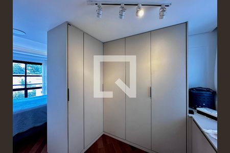 Casa de condomínio à venda com 105m², 1 quarto e 1 vagaCloset Suíte